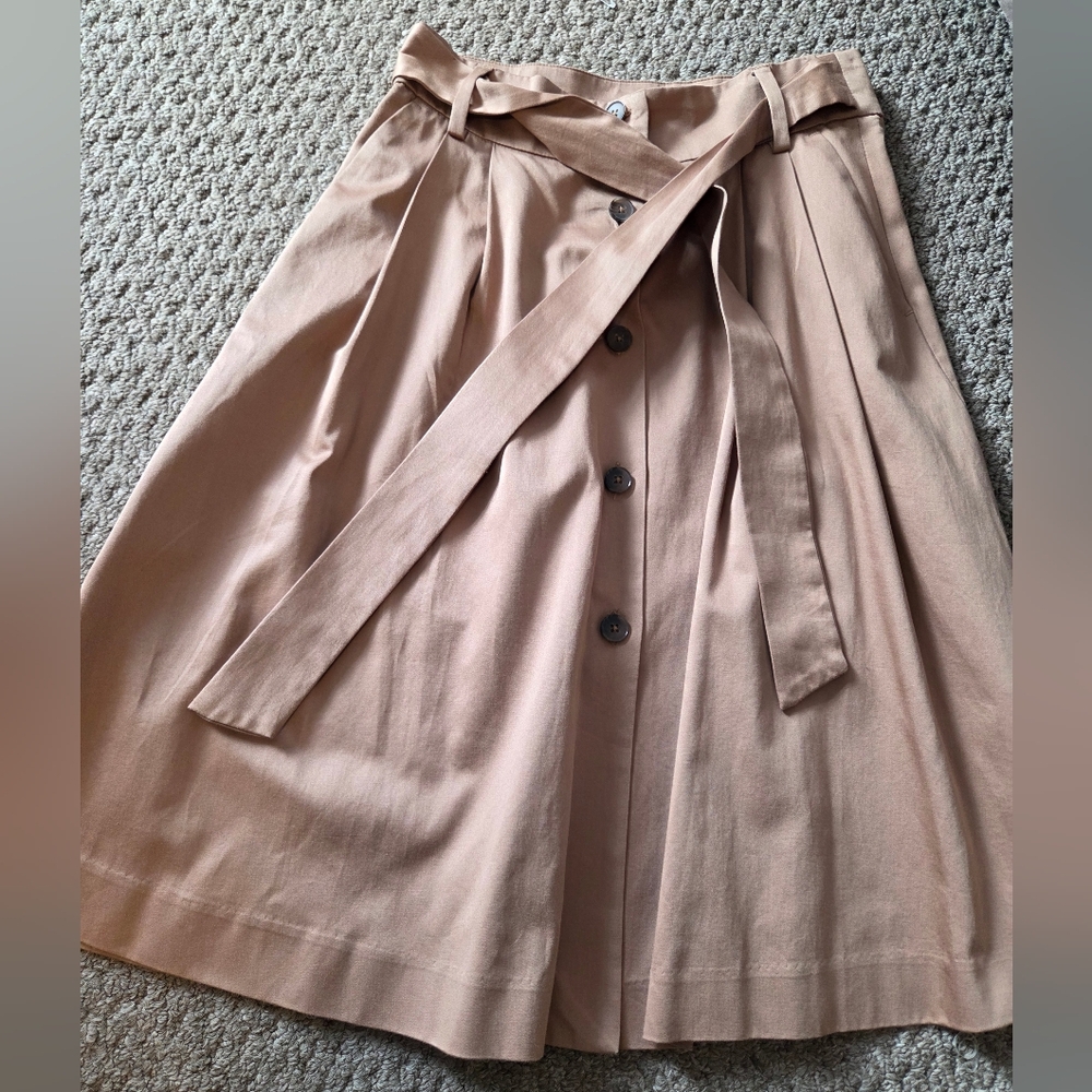 RW&co Size 4 Tan A-Line Skirt